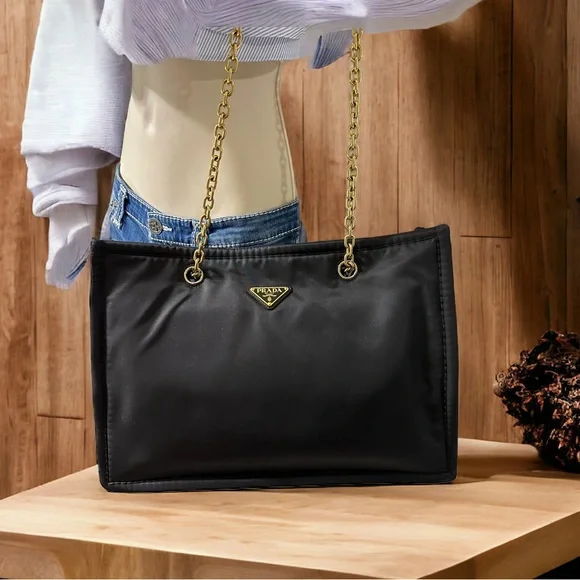 🔥 NWT! PRADA Tessuto Chain Tote W/ Authenticity Card and Dust-bag! - Picture 3 of 16